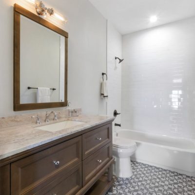 Bathroom - 854 Serrano Pl Los Angeles